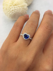 Natural Blue Sapphire Ring (Unheated) (GE087)