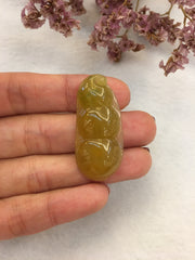 Yellow Jade Pendant - Peapod (PE352)