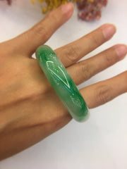 Green Jade Bangle - Round (BA059)
