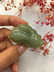 Greenish Yellow Jade Pendant - Rabbit (PE318)