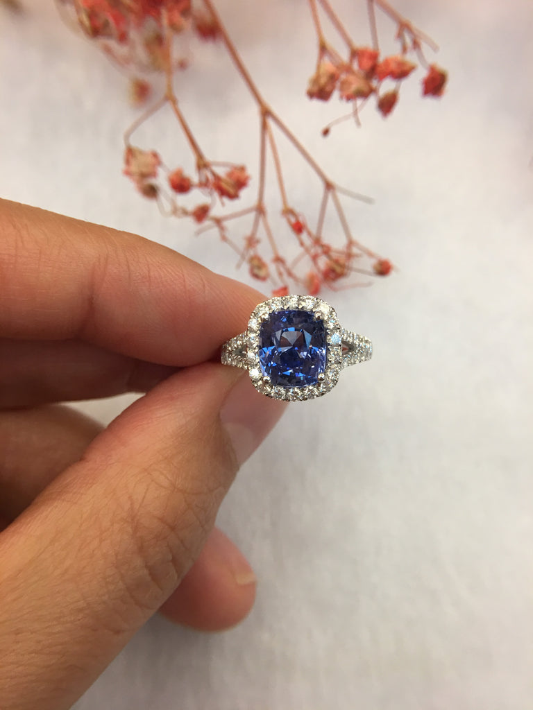 Natural Blue Sapphire Ring (Unheated) (GE039)