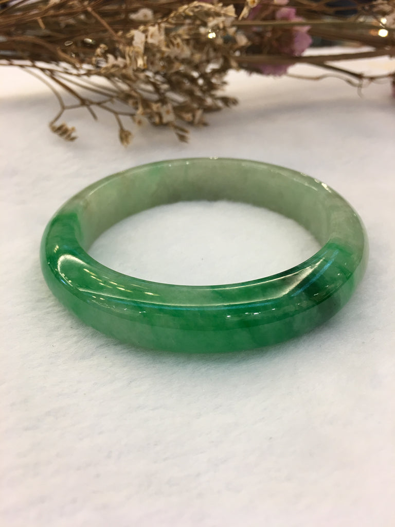 Green Jade Bangle - Round (BA016)