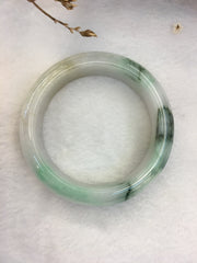 Light Green Jade Bangle - Round (BA029)