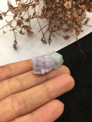 Lavender With Green Jade Pendant - Pixiu (PE356)