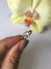 Glassy Variety Jade Ring - Cabochon (RI053)