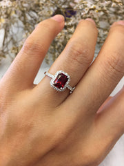 Natural Red Spinel Ring (GE067)