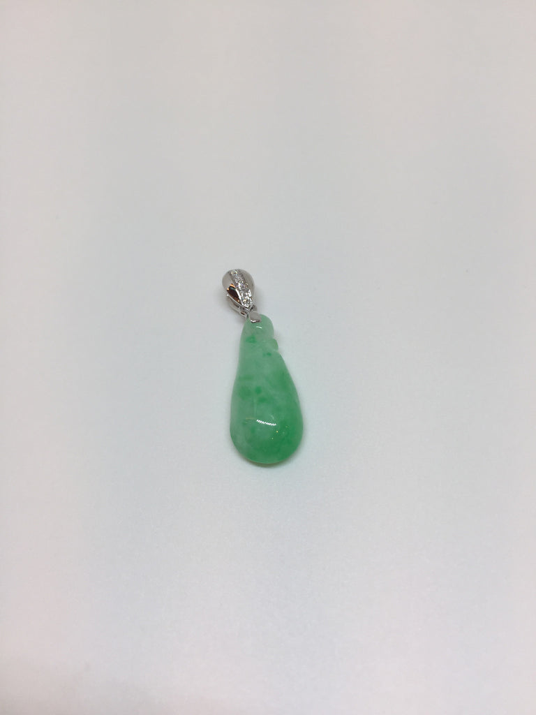 Light Green Pendant - Flower Bud (PE135)